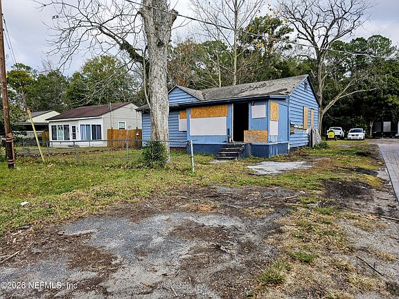 3rd image of 931 ODESSA Drive