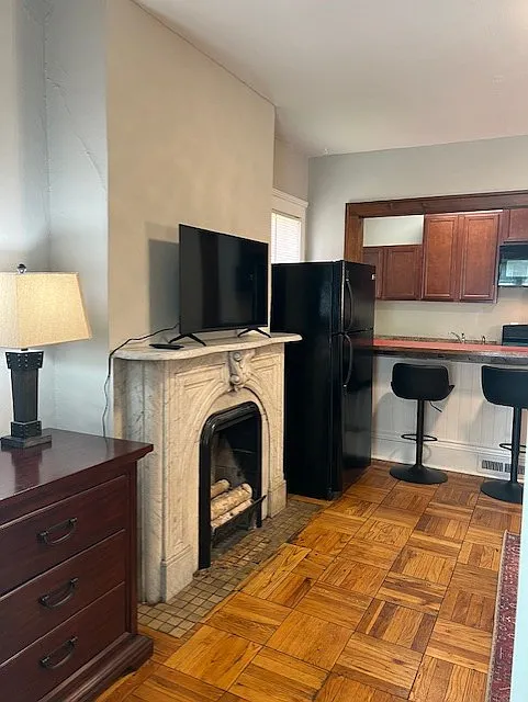 513 Walnut Ave #1
