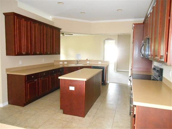 4th image of 3317 River Estates Dr