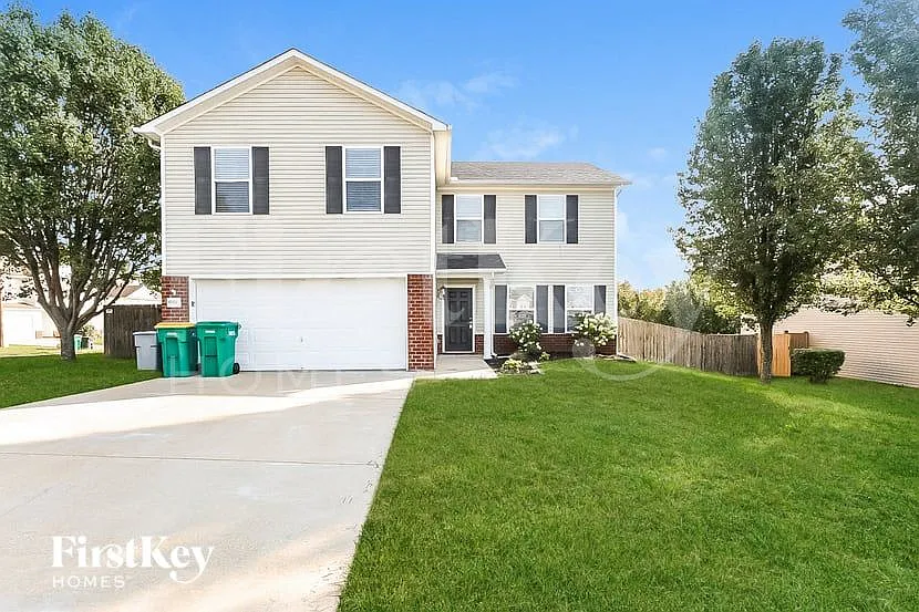 3 bed, 2.5 bath, 2148 sqft, $2,420 — Photo 1