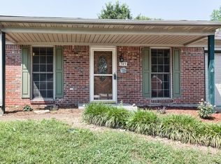 303 Hawthorne Dr, Jeffersonville, IN 47130