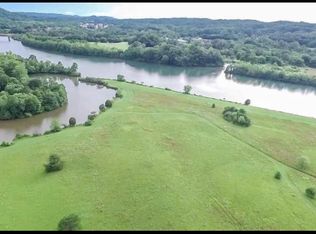 Johnson Cir, Clinton, TN 37716