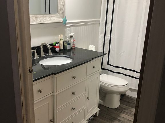 3rd image of 51985 Audra Dr