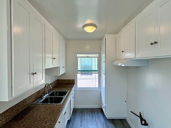 4th image of 2242 San Anseline Ave #6