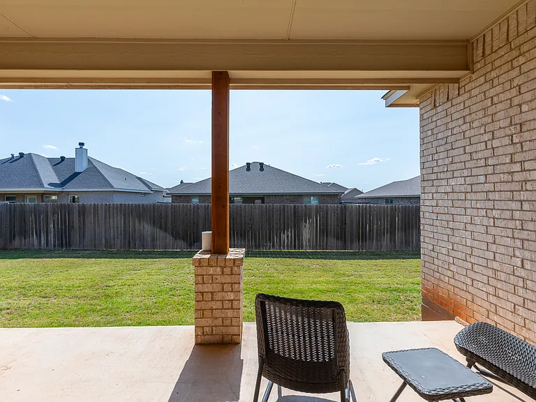 3126 Oakley St — Photo 29
