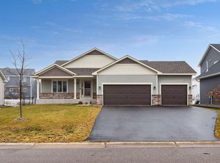 2113 21st Ave S, Lino Lakes, MN 55038