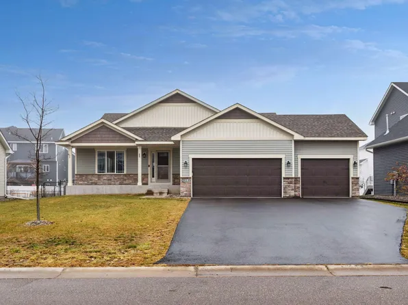 2113 21st Ave S, Lino Lakes, MN 55038