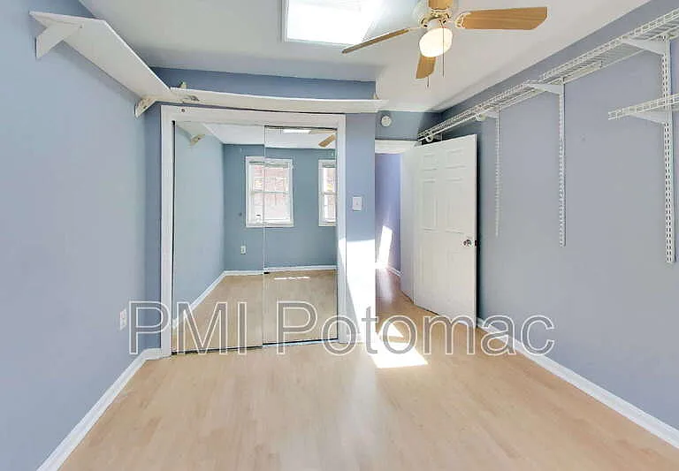 821 12th St NE — Photo 13