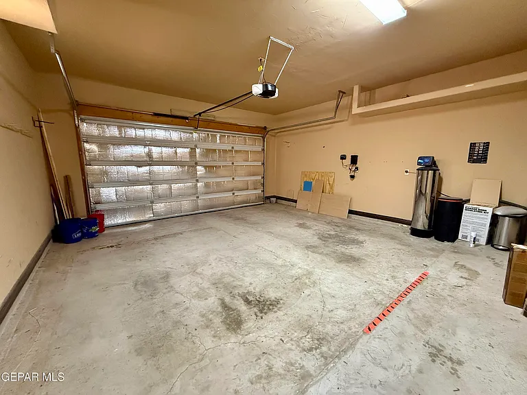 7331 Brays Landing Dr — Photo 36