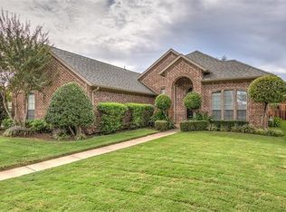 9008 Wild Horse Dr, North Richland Hills, TX 76182