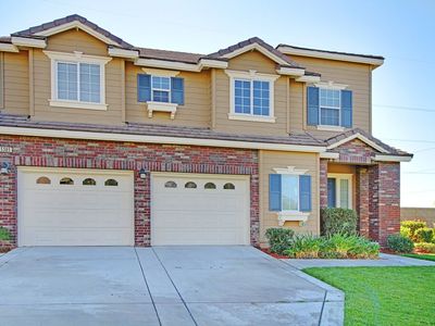 5385 Campania Way, Fontana, CA, 92336