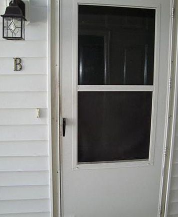 3rd image of 142 Jubilee Hill Dr Unit B