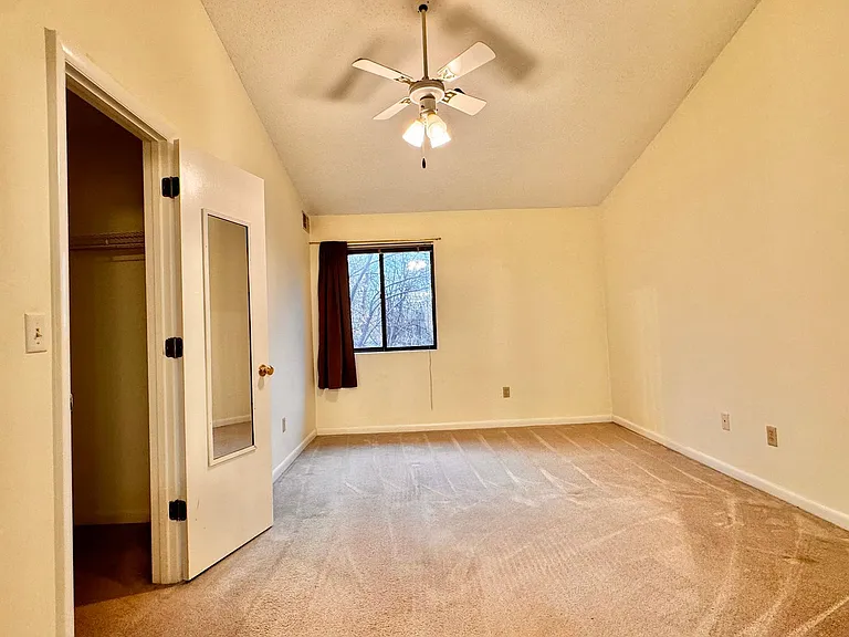 125 Turtle Creek Rd #11 — Photo 16