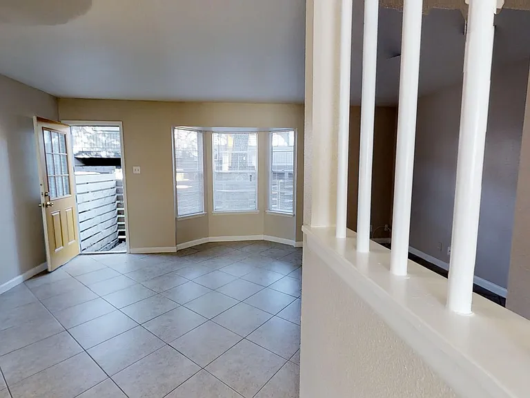 Verano at the Heights Apartments — Photo 48