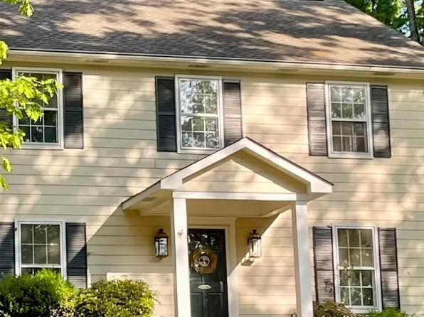 810 Somerset Pl, Spartanburg, SC 29301