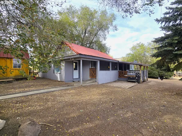 42514 Highway 26, Dayville, OR 97825
