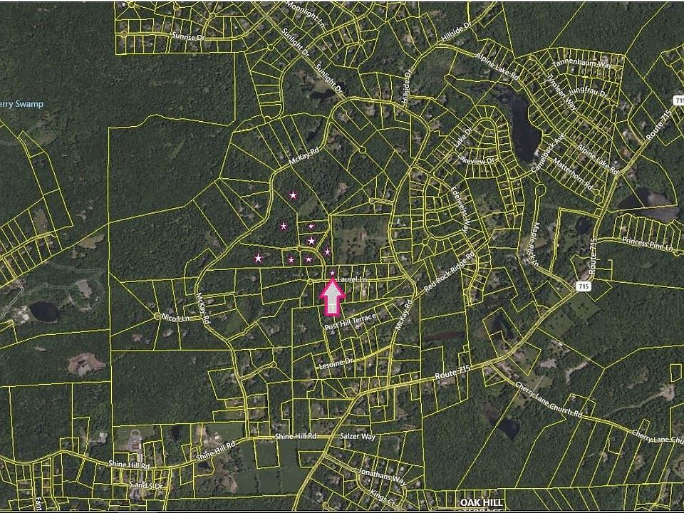 2nd image of 11 Laurel Ln