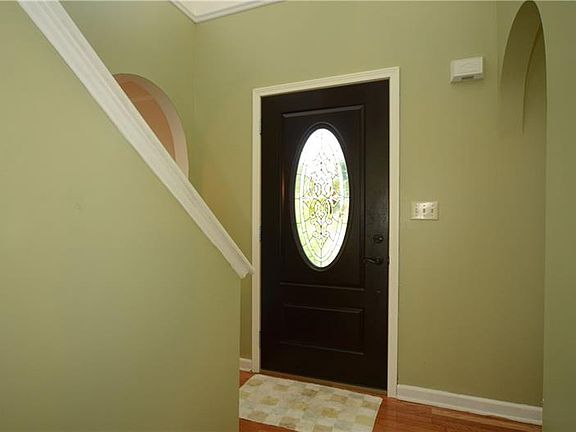 2nd image of 1641 Aster Ln