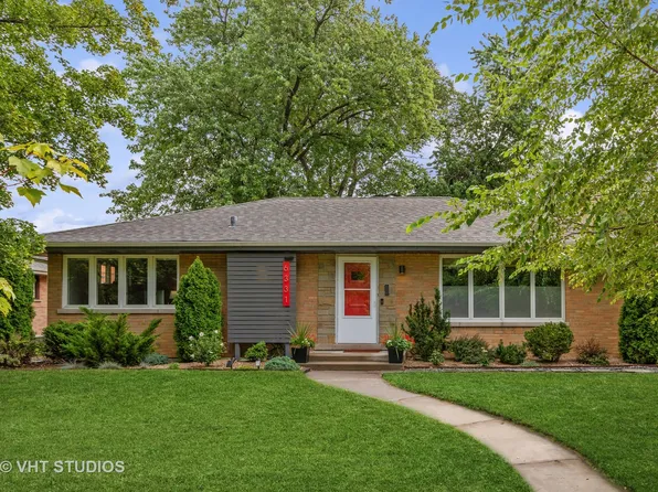 6331 N La Crosse Ave, Chicago, IL 60646