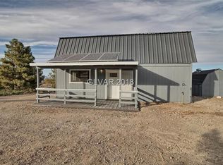 37 Oak Spring Rd, Las Vegas, NV 89124