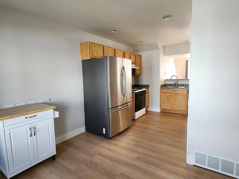 47 Vale Cir — Photo 5