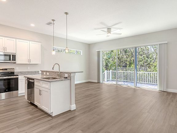 4th image of 2930 River Run Way