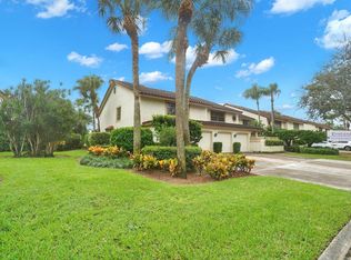 7714 La Mirada Dr, Boca Raton, FL 33433