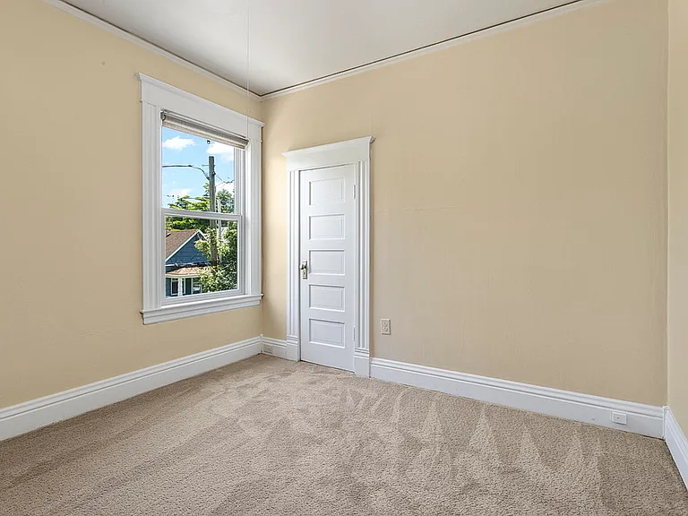3533 NE Grand Ave #1 — Photo 30