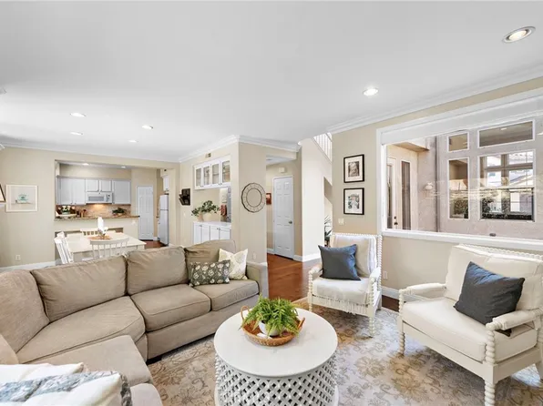 28 Chandler Pl, Rancho Santa Margarita, CA 92688