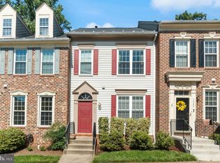 1325 Vintage Pl, Reston, VA 20194