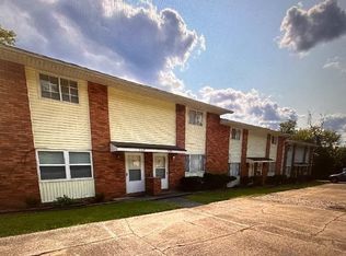 5031 W Pea Ridge Rd, Huntington, WV 25705