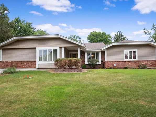 2518 Pepperfield Ct, Chesterfield, MO 63005