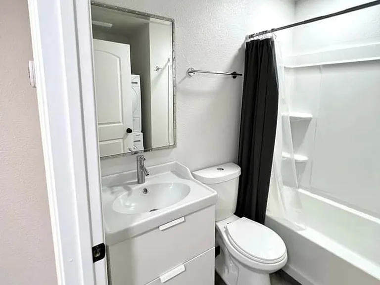 286 W Palomino Dr #191 — Photo 3