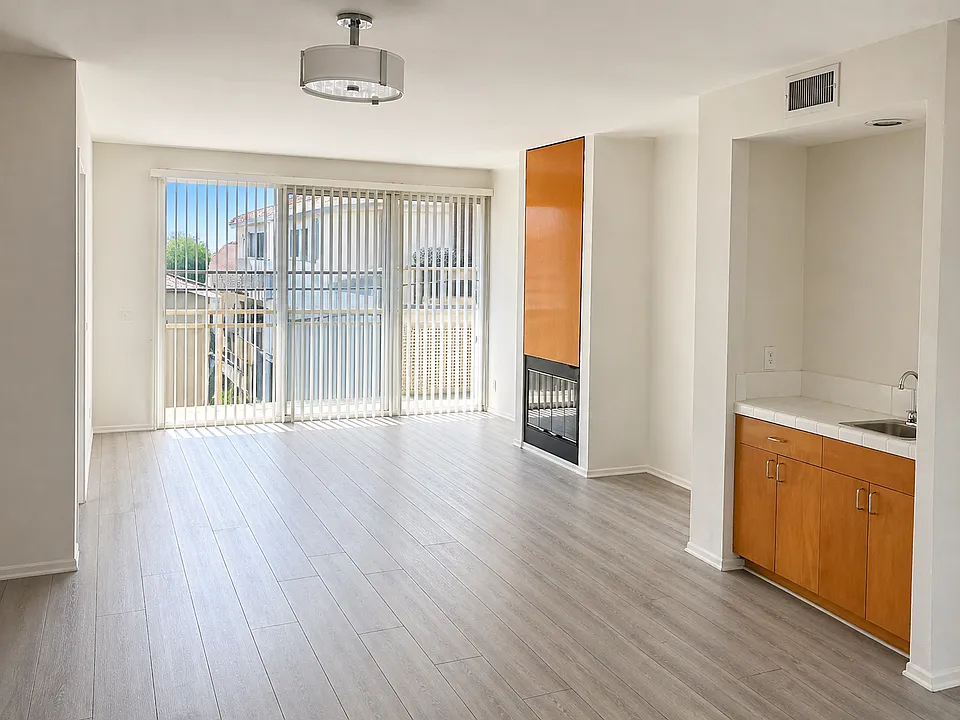 Apartment #110 One bedroom