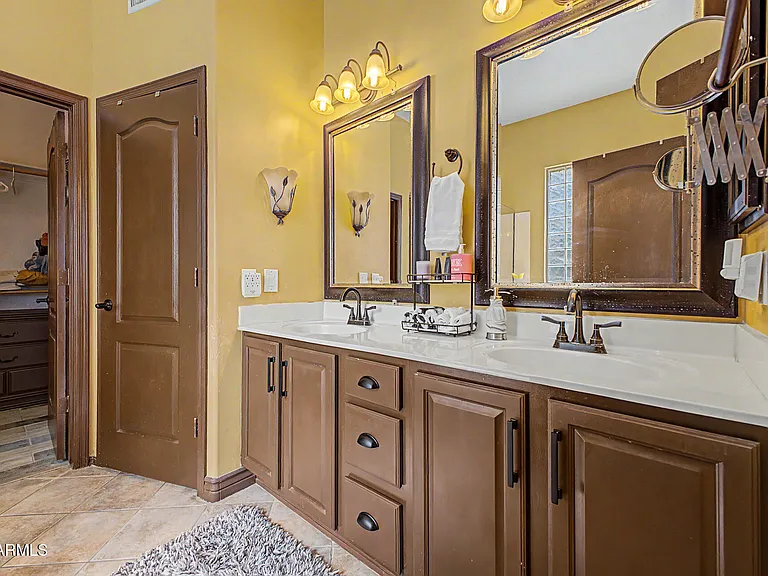 765 W Ebony Way — Photo 23