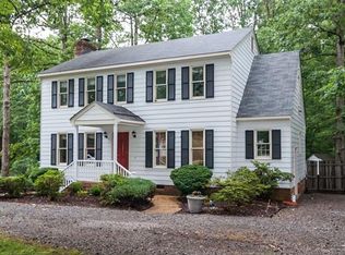 4011 Boonesboro Dr, North Chesterfield, VA 23236
