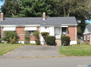 Stonybrook Gardens, Stratford, CT 06614