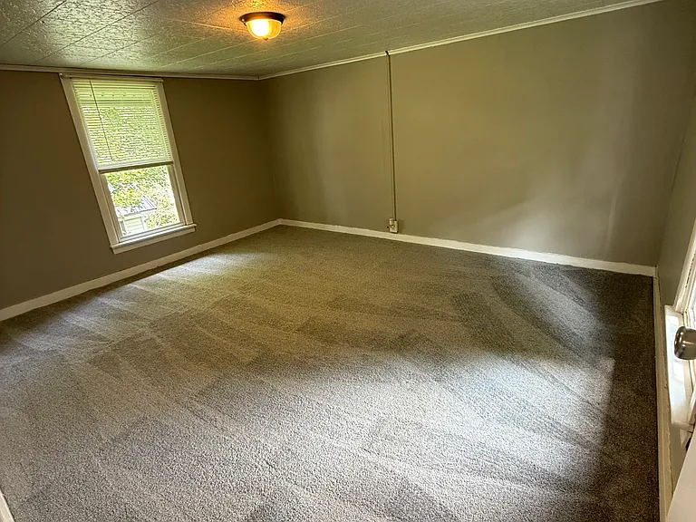 315 Shaffer Ave — Photo 12