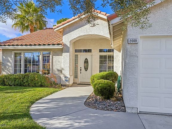 5th image of 2009 Cedar Hills St