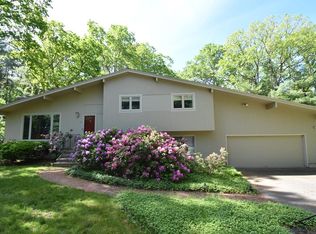 25 Willow Rd, Sudbury, MA 01776