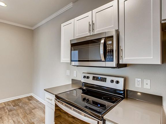 2nd image of 2515 NE Ronler Way #2515