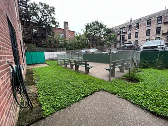 30-44 29th Street