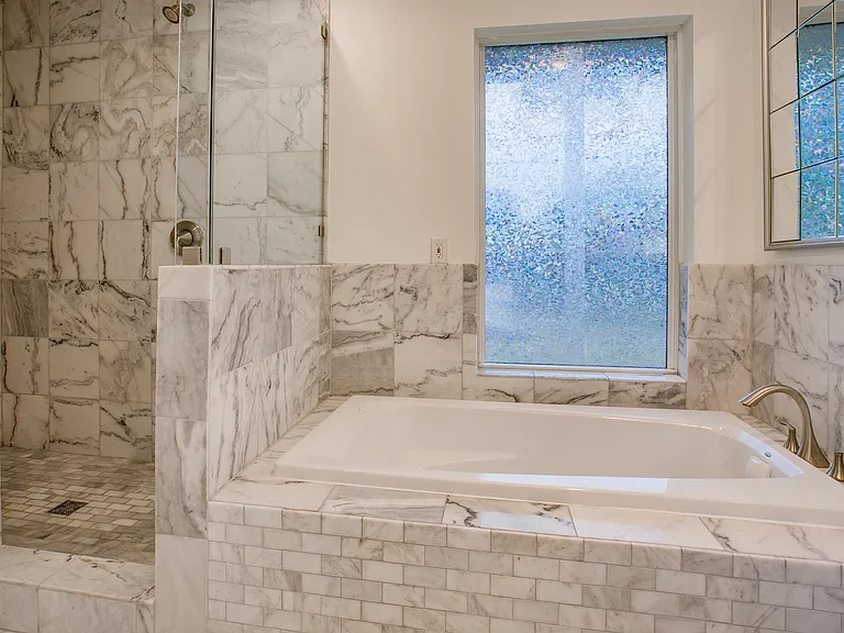 5815 Walnut Hill Ln — Photo 42