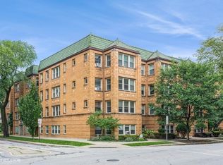 858 Washington Blvd APT 2W, Oak Park, IL 60302