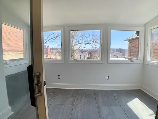 Rented by Bohemia Realty Group | media 12