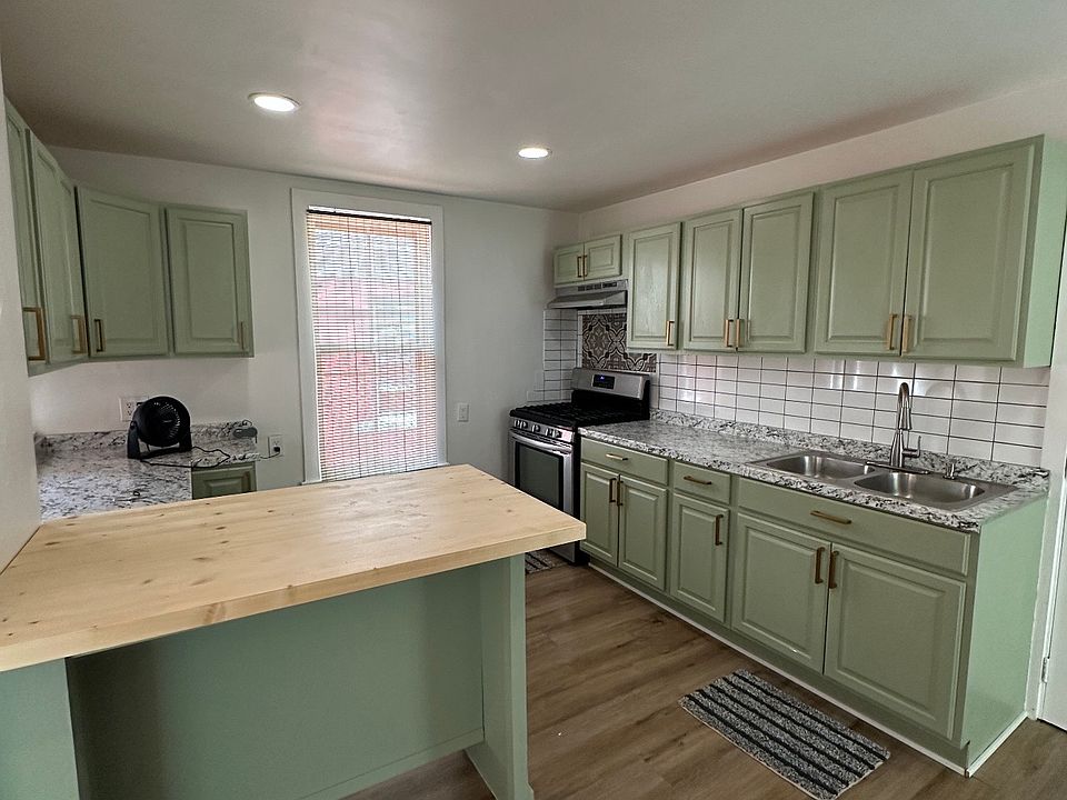 1st image of 505 Tilden Ave #2