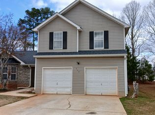 215 Teak Ln, Fairburn, GA 30213