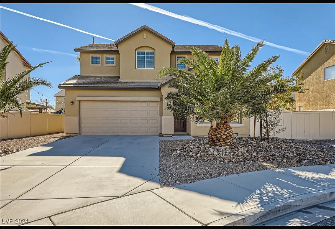 4225 Capri Canyon Ct — Photo 2