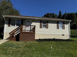 205 Harrison Ave NW, Roanoke, VA 24016