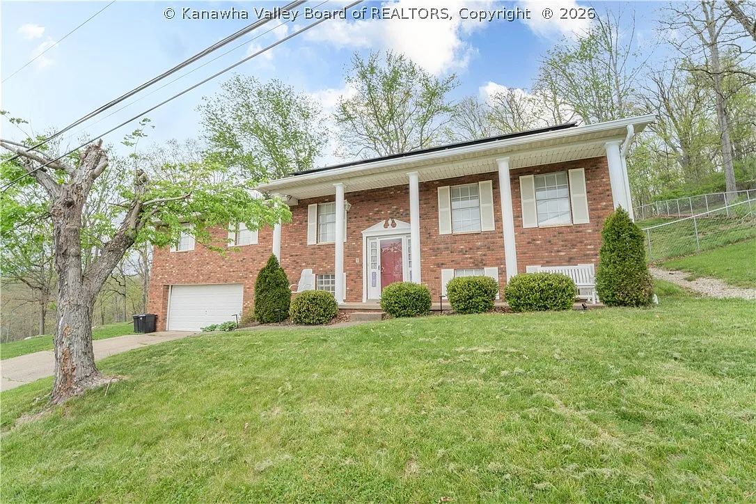 111 Norwood Rd photo 1